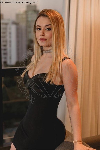 Foto Incontro Leticia Hott  Escort Potenza